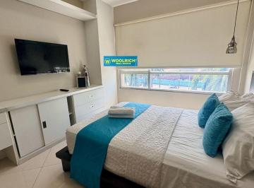 Departamento de 1 habitación, Guayaquil · Alquilo Suite Amoblada en Pacific Plaza a Lado de Parque Empresarial Colon, Parqueo