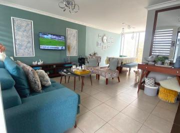 Casa de 4 habitaciones, Quito · Casa en Venta Sector Dean Bajo, Conocoto Valle de Los Chillos