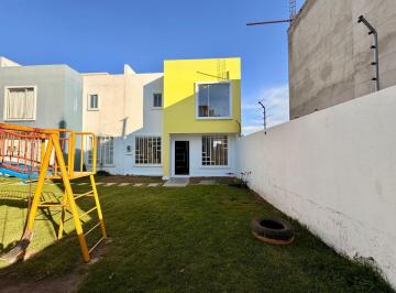 Casa · 85ha · 3 Habitaciones · 1 Estacionamiento · Casa con 3 Recámaras de 72 m² en Venta en San Antonio