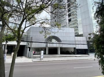 Edificio-Hotel-Fabrica · 6638ha · 175 Estacionamientos · Edificio Corporativo de Venta en La Av 12 de Octubre (Hotel, Oficinas, C. Com.)