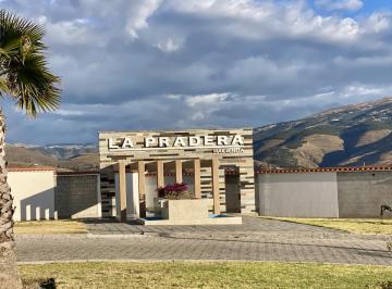 Terreno / Lote · 800m² · Terreno de 800 m² de Venta en Tabacundo (Urb. Hacienda La Pradera)