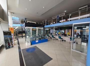 Local comercial , Guayaquil · En Venta/alquiler Local Comercial en La Av Juan Tanca Marengo