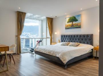 Departamento · 174m² · 3 Habitaciones · 2 Estacionamientos · Departamento de Tres Habitaciones en Venta