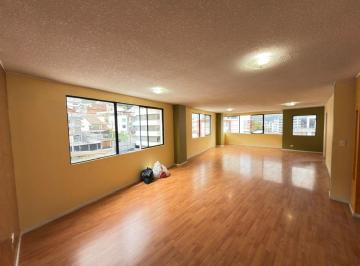 Departamento de 3 habitaciones, Quito · Departamento en Renta, 3 Dorm., El Batán