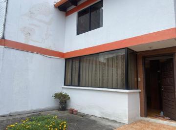 Casa · 110m² · 3 Habitaciones · 1 Estacionamiento · Casa en Venta en Caminos del Sur