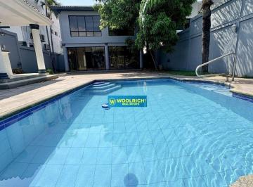 Casa de 3 habitaciones, Guayaquil · Alquilo Casa con Piscina, 3 Dorm c/u Bano, Jacuzzi, Km 3 Av Samborondón, 550 m²