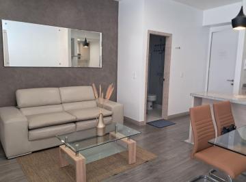 Suite de 1 habitación, Quito · Amplio y Bonito Suite Estudio Amoblado