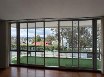 Departamento de 2 habitaciones, Quito · Lomas de Monteserrin 2 Dorm.