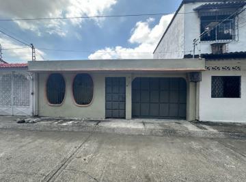 Casa de 4 habitaciones, Guayaquil · Casa de Venta E Guayacanes, 1ra Etapa, 1 Planta, 4 Dorm., 1 Parqueo.