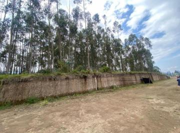 Terreno / Lote · 10048m² · Venta Terreno de 10000 m² en Yaruqui