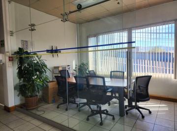 Bodega-Galpón , Quito · Vendo Excelente Propiedad Edificio de Oficinas Mas Bodegas en Av Mariscal Sucre Sector El Condado