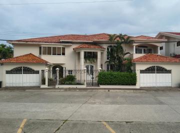 Casa de 4 habitaciones, Guayaquil · Casa en Renta en La Puntilla - Via Samborondón