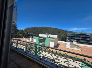 Departamento de 3 habitaciones, Quito · Hermoso Departamento Sector Lomas de Monteserrín