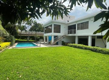 Departamento en Venta de 4 habitaciones Los Ceibos · Venta de Maravilloso Dpto. (Casa) C. Diaz