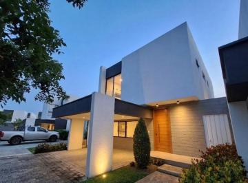 Casa · 128m² · 2 Habitaciones · Casa en Samborondón