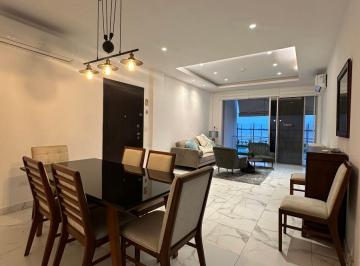Departamento de 3 habitaciones, Guayaquil · Departamento en Alquiler Vista Al Río Amoblado