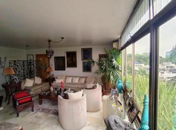 Departamento · 220m² · 2 Habitaciones · 3 Estacionamientos · Departamento en Venta en Lomas de Urdesa Planta Baja, Estf