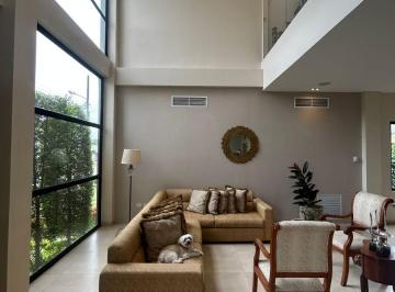 Casa de 4 habitaciones, Daule · Se Vende Moderna y Elegante Casa en Urbanización El Condado – Vicolinci