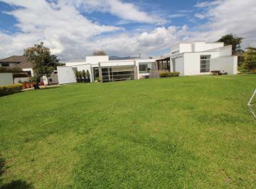 Casa de 4 habitaciones, Quito · Casa de Venta en Tumbaco Una Planta