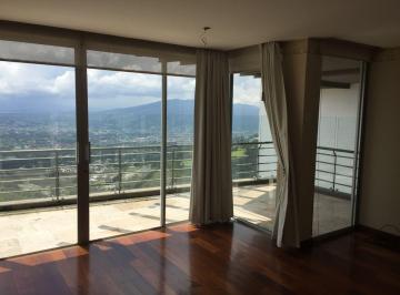 Departamento de 2 habitaciones, Quito · En Venta Hermoso y Amplio Departamento de 2 Dorm. en Sierra del Moral