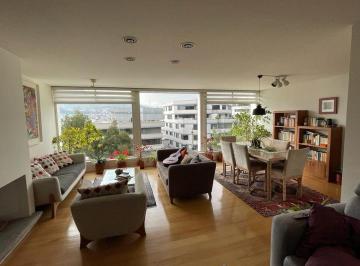 Departamento de 3 habitaciones, Quito · De Arriendo Lindo E Iluminado Departamento Sin Amoblar 3 Dorm. en La Coruña