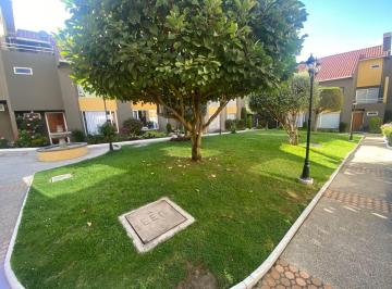 Casa de 3 habitaciones, Quito · Casa de 110 m² con 3 Habitaciones en Venta en El Inca