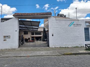 Casa · 631m² · 10 Estacionamientos · Casa - San Sebastián