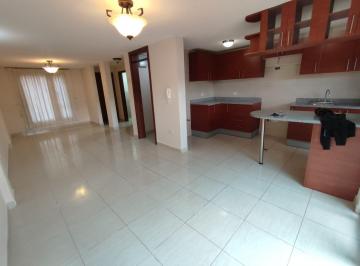 Vendo casa en el Tingo, a pocos metros del parque · Vendo Casa en Conjunto, Sector El Tingo en El Valle de Chillos $73.000