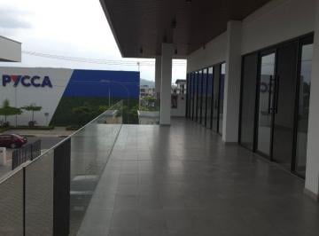 Local comercial , Daule · Alquilo! Local Premium en Plaza Diamante 131 m² + 26 m² Terraza Ideal Restobar o Restaurante