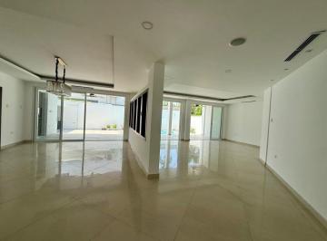 Casa de 4 habitaciones, Guayaquil · En Alquiler Casa con Piscina 4 Habitaciones