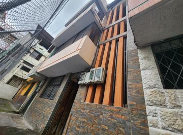 Casa · 120m² · 5 Habitaciones · Casa en Sur de Quito