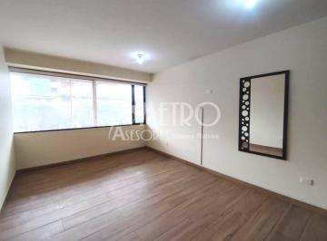Departamento de 3 habitaciones, Quito · Departamento Remodelado de 90 m² – La Mariana de Jesús