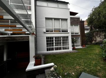 Departamento de 3 habitaciones, Quito · Hermoso Departamento en Pb con Jardín en Bellavista 3 Dorm.