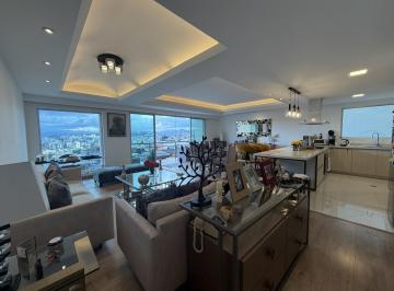 Departamento · 168m² · 3 Habitaciones · 2 Estacionamientos · Se Vende de Oportunidad Departarmento en Quito Tenis