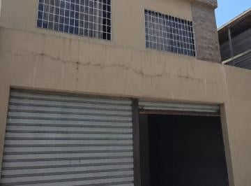 Casa de 6 habitaciones, Guayaquil · Venta Casa Rentera en Av Francisco de Orellana - Riocentro Norte