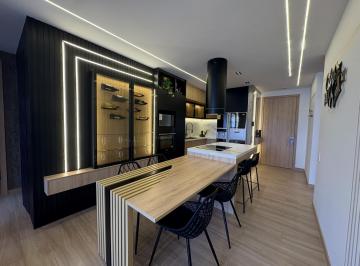 Departamento · 121m² · 3 Habitaciones · 1 Estacionamiento · Departamento Amoblado Sector La Carolina