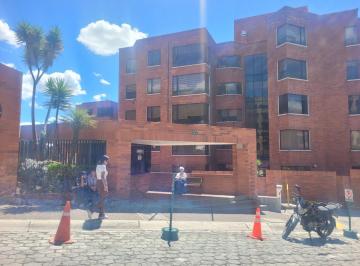 Departamento · 61m² · 2 Habitaciones · 1 Estacionamiento · Departamento en Rumipamba