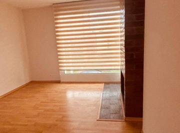 Casa de 3 habitaciones, Quito · Arriendo Casa con 153 m² y 3 Dorm. en Cumbayá