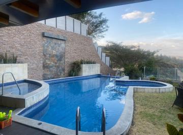 Casa de 4 habitaciones, Quito · Casa Renta Nayon Urbanizacion