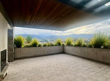 Departamento de 3 habitaciones, Quito · Penthouse, Vista, Seguridad 245 m² Totales: 3 Dorm.