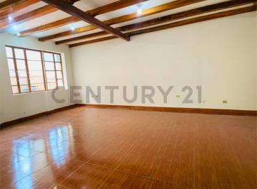 Oficina comercial · 30m² · Local 30 m² Centro Sangolquí | Ideal Oficinas o Consultorio