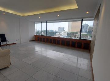 Departamento · 152m² · 2 Habitaciones · 1 Estacionamiento · Alquiler de Departamento en Torres Colón