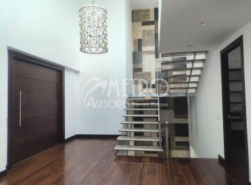 Departamento de 4 habitaciones, Quito · Penthouse Dúplex en Alquiler de 373 m² en Bellavista