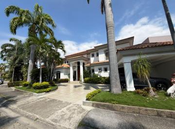 Casa de 5 habitaciones, Guayaquil · Casa de Alquiler en Entrelagos - Samborondon