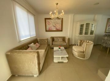 Casa de 3 habitaciones, Guayaquil · Oportunidad Casa Napoli de Venta