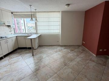 Suite de 1 habitación, Quito · Hermosa Suite de Venta (Sector 6 de Diciembre)