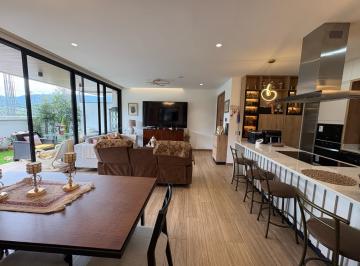 Departamento · 168m² · 3 Habitaciones · 2 Estacionamientos · Departamento - Tumbaco