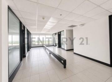 Oficina comercial · 120m² · 2 Estacionamientos · Amplia Oficina de Alquiler en Edificio La Previsora, Centro de Guayaquil