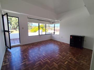 Oficina comercial , Quito · Oficinas en Renta en La Urbanización La Colina