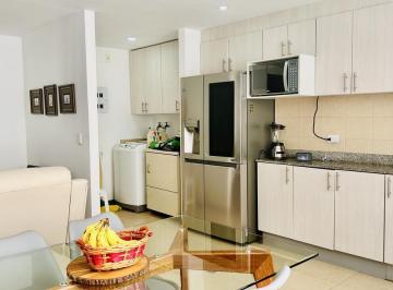 Departamento · 68m² · 1 Habitación · 1 Estacionamiento · Suite Amoblada Estilo Contemporáneo en Zona Estratégica